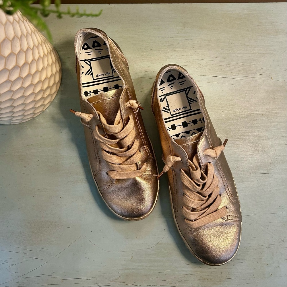 Rose Gold Women's Dolce Vita Sneakers ~ Size 7.5